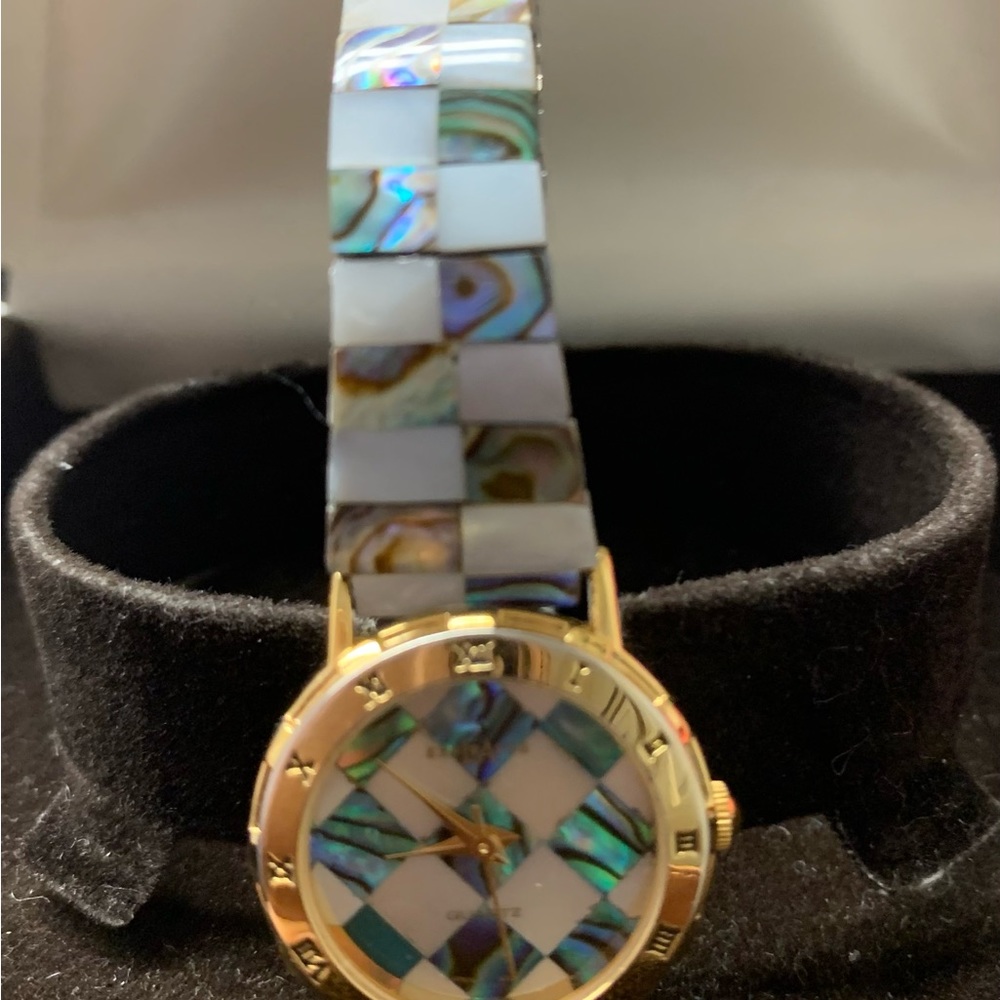 LA Express Watch - Picture 4 of 4